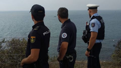 Die Polizei Spanien, Frankreich und Deutschland mit Blick Richtung spanische Küste.